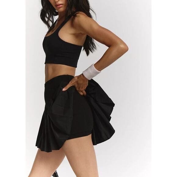NWT Free‎ People Movement Swing of Things Skirt Skort, Black, Size S - Picture 1 of 7